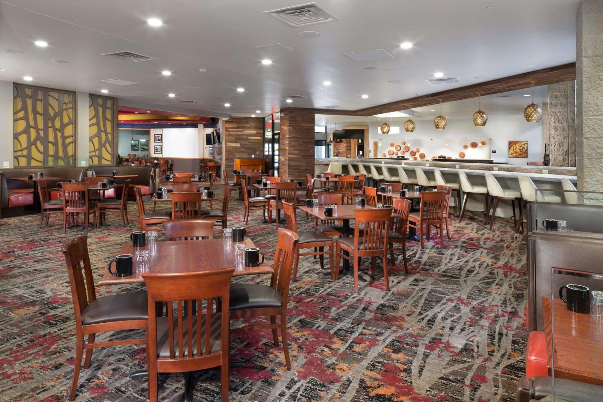 Doubletree By Hilton Lawrence Hotel Exterior foto